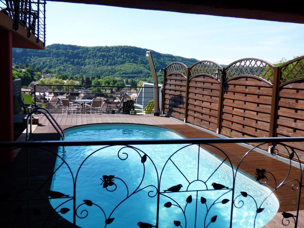 Bed and Breakfast La Colline Aux Yeux Doubs Бом-ле-Дам Экстерьер фото