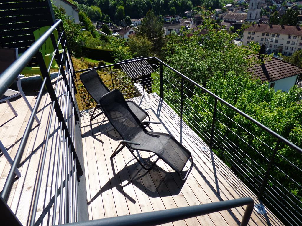 Bed and Breakfast La Colline Aux Yeux Doubs Бом-ле-Дам Экстерьер фото